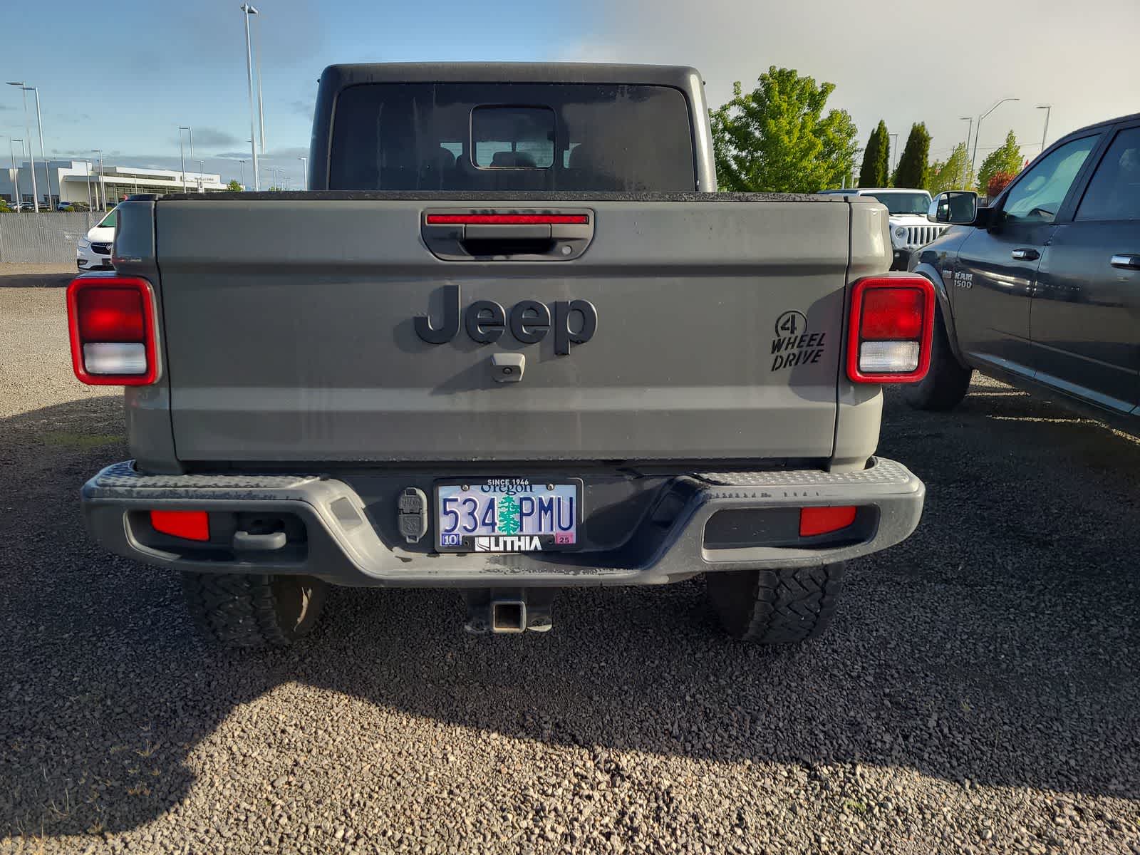 Thumbnail: 2021 Jeep Gladiator - 12