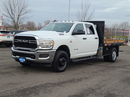2021 Ram 3500 Chassis Tradesman/SLT/Laramie/Limited Truck Crew Cab