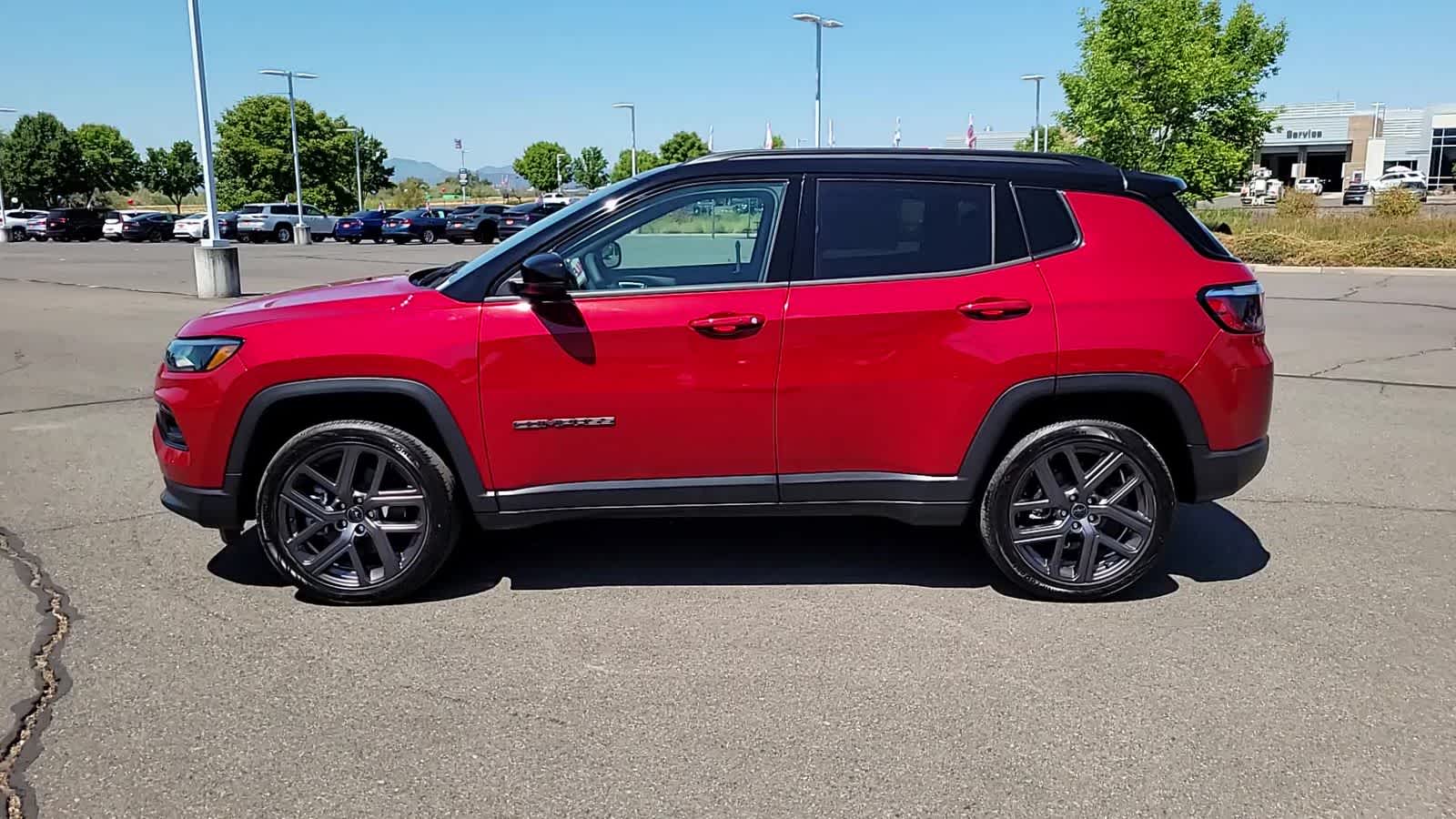 Thumbnail: 2025 Jeep Compass - 5