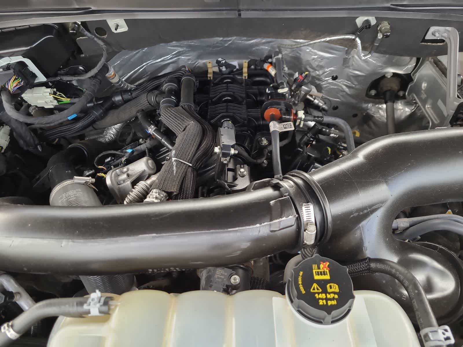 Thumbnail: 2023 Lincoln Navigator - 17