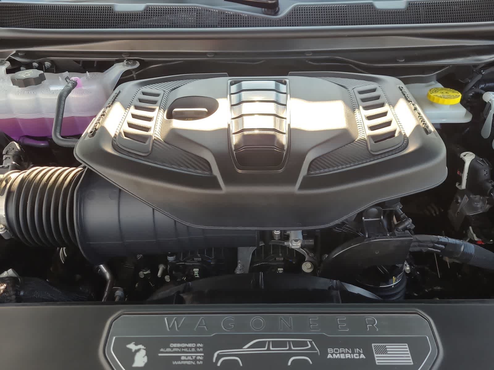 Thumbnail: 2025 Jeep Wagoneer - 17