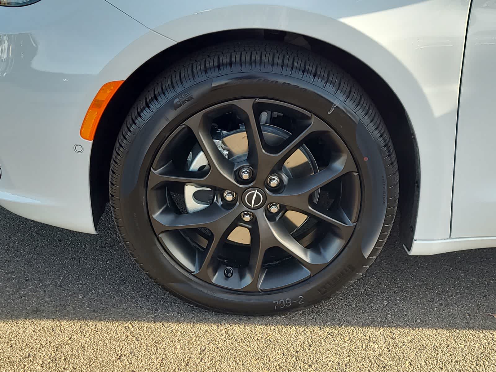 Thumbnail: 2026 Chrysler Pacifica - 16