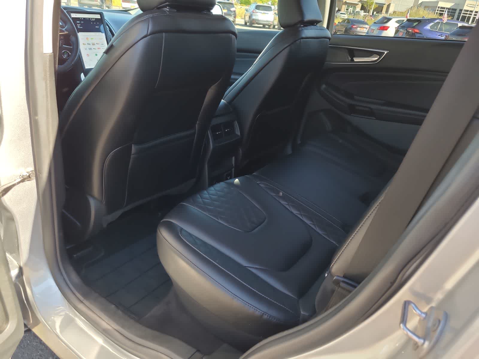Thumbnail: 2023 Ford Edge - 20