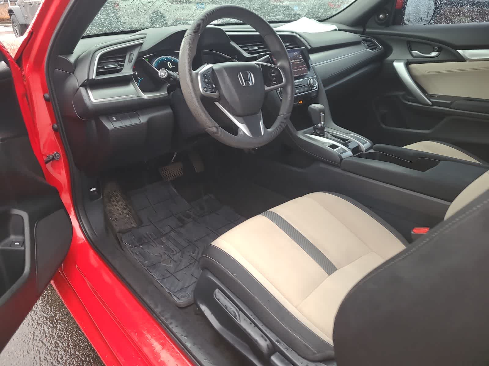 Thumbnail: 2016 Honda Civic - 10