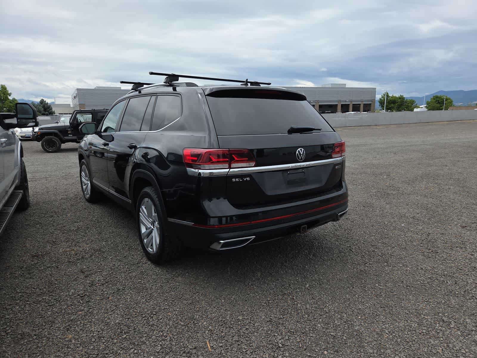 Thumbnail: 2021 Volkswagen Atlas - 3