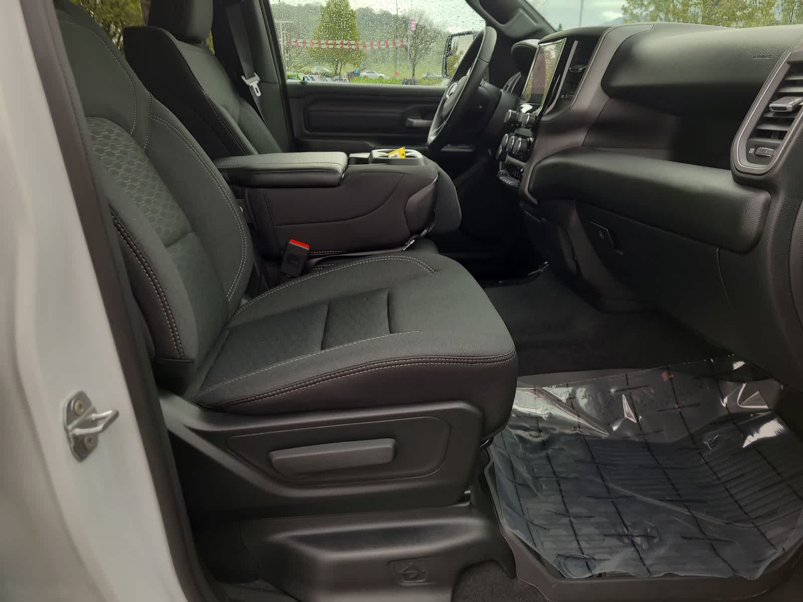 Thumbnail: 2026 RAM 1500 - 22