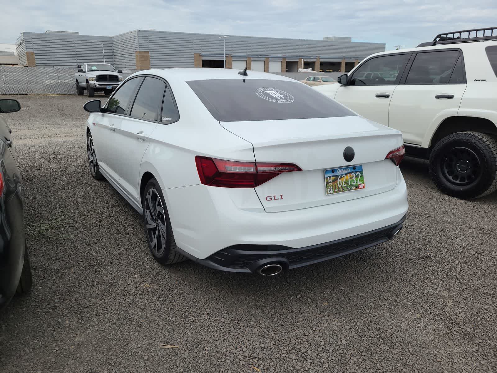 Thumbnail: 2024 Volkswagen Jetta - 3