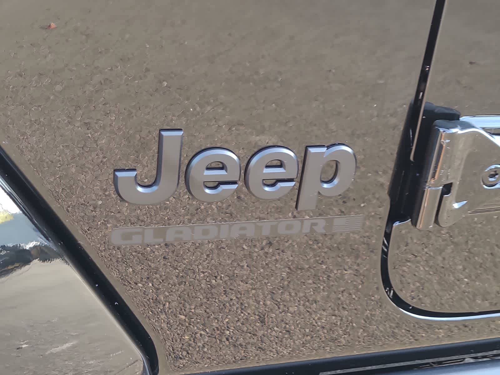 Thumbnail: 2026 Jeep Gladiator - 15