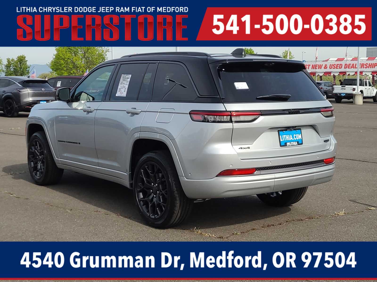 Thumbnail: 2026 Jeep Grand Cherokee - 12