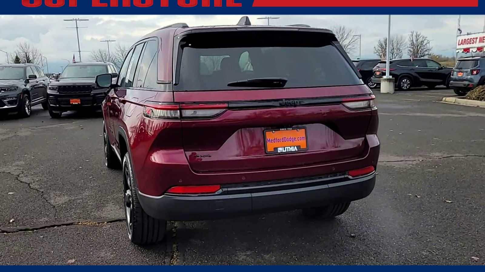 Thumbnail: 2025 Jeep Grand Cherokee - 7