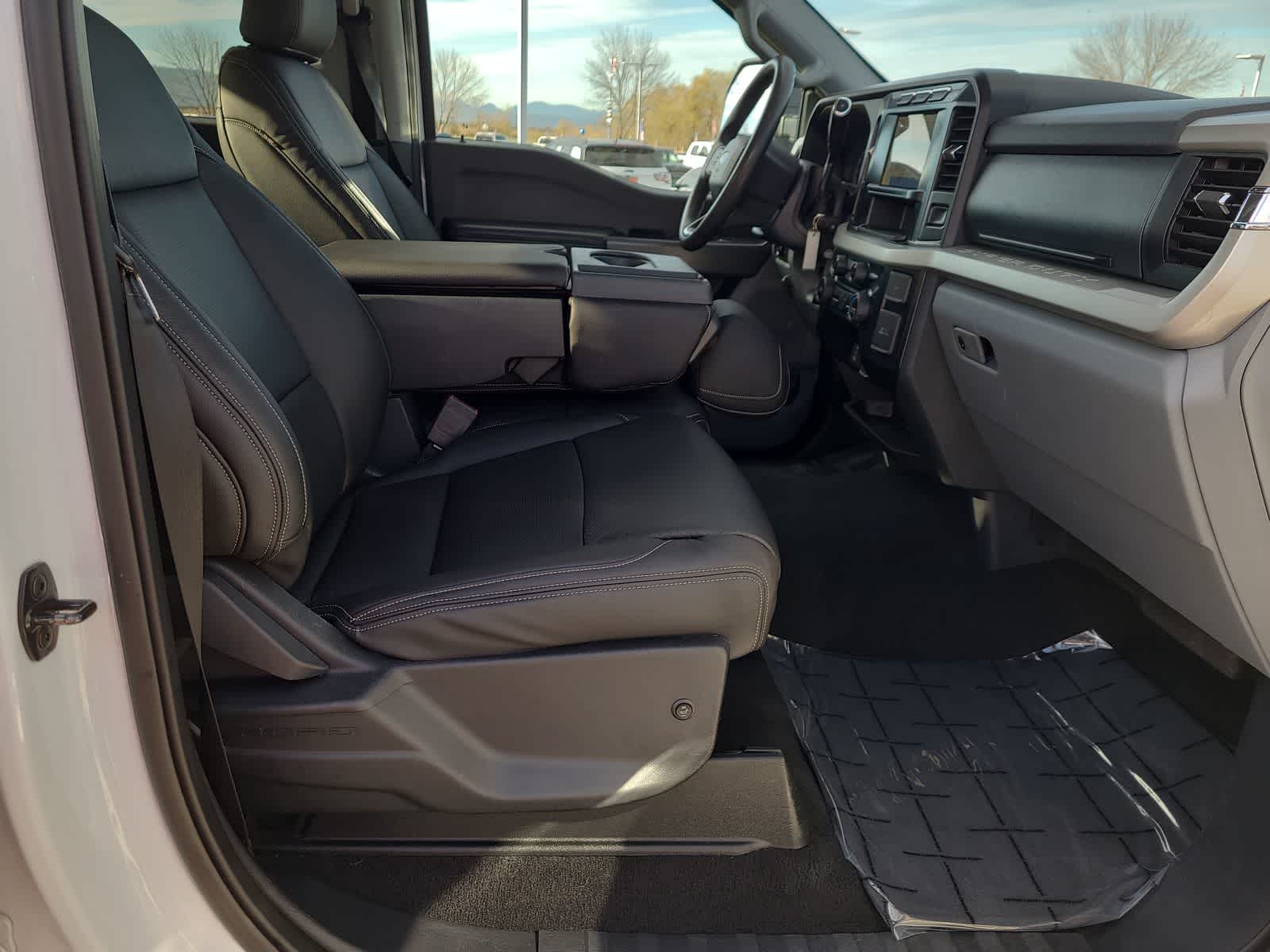 Thumbnail: 2023 Ford F-350 - 22