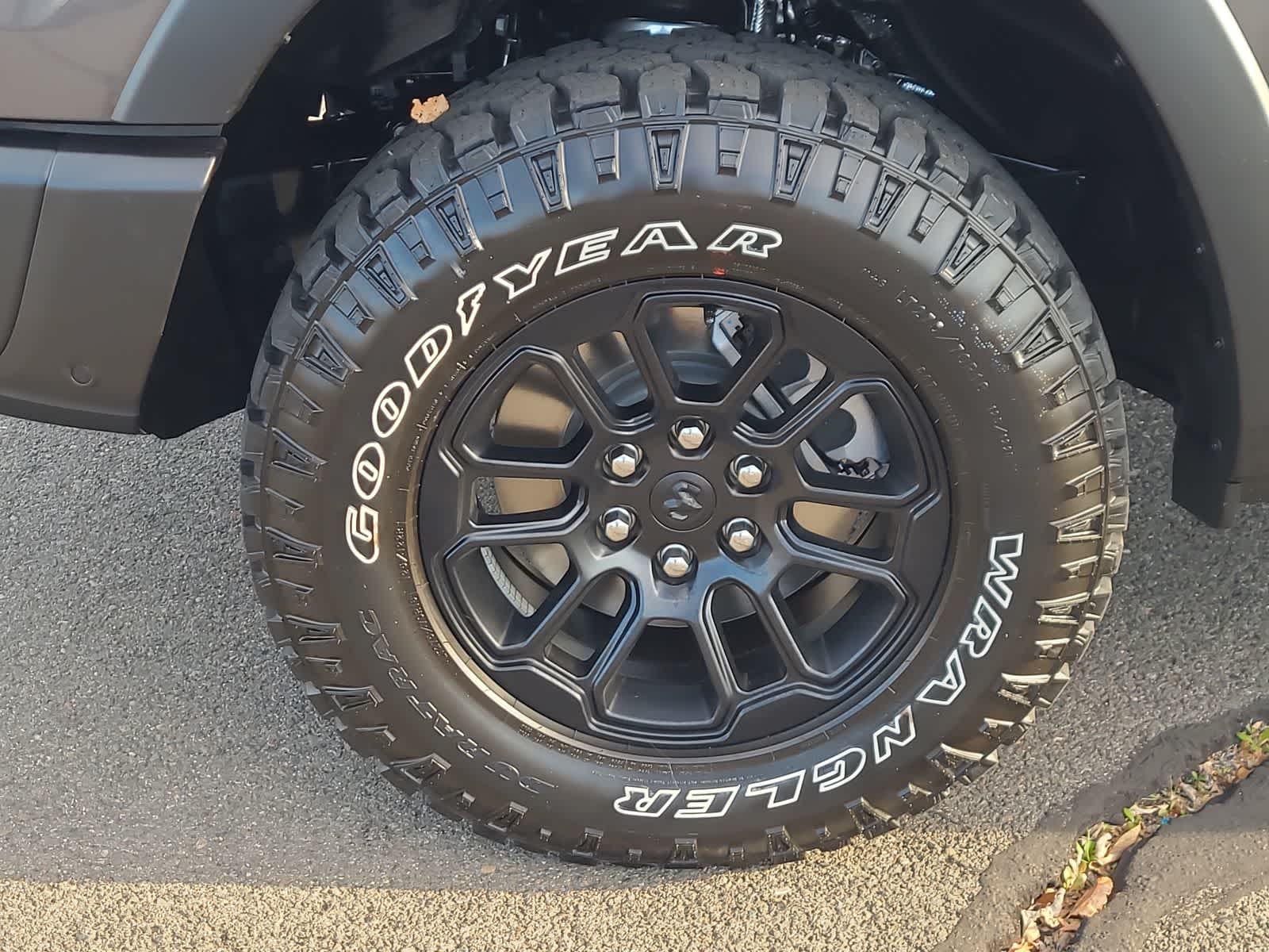 Thumbnail: 2026 RAM 1500 - 16