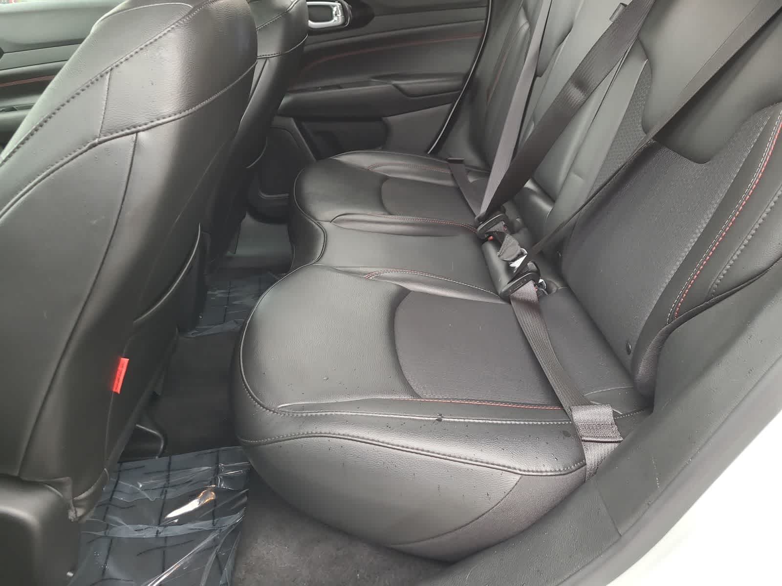 Thumbnail: 2023 Jeep Compass - 21