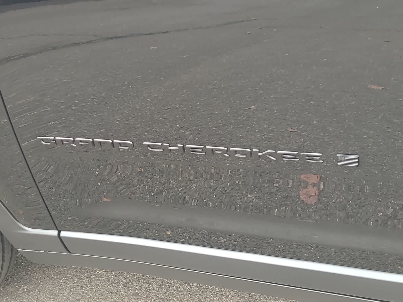 Thumbnail: 2025 Jeep Grand Cherokee - 15