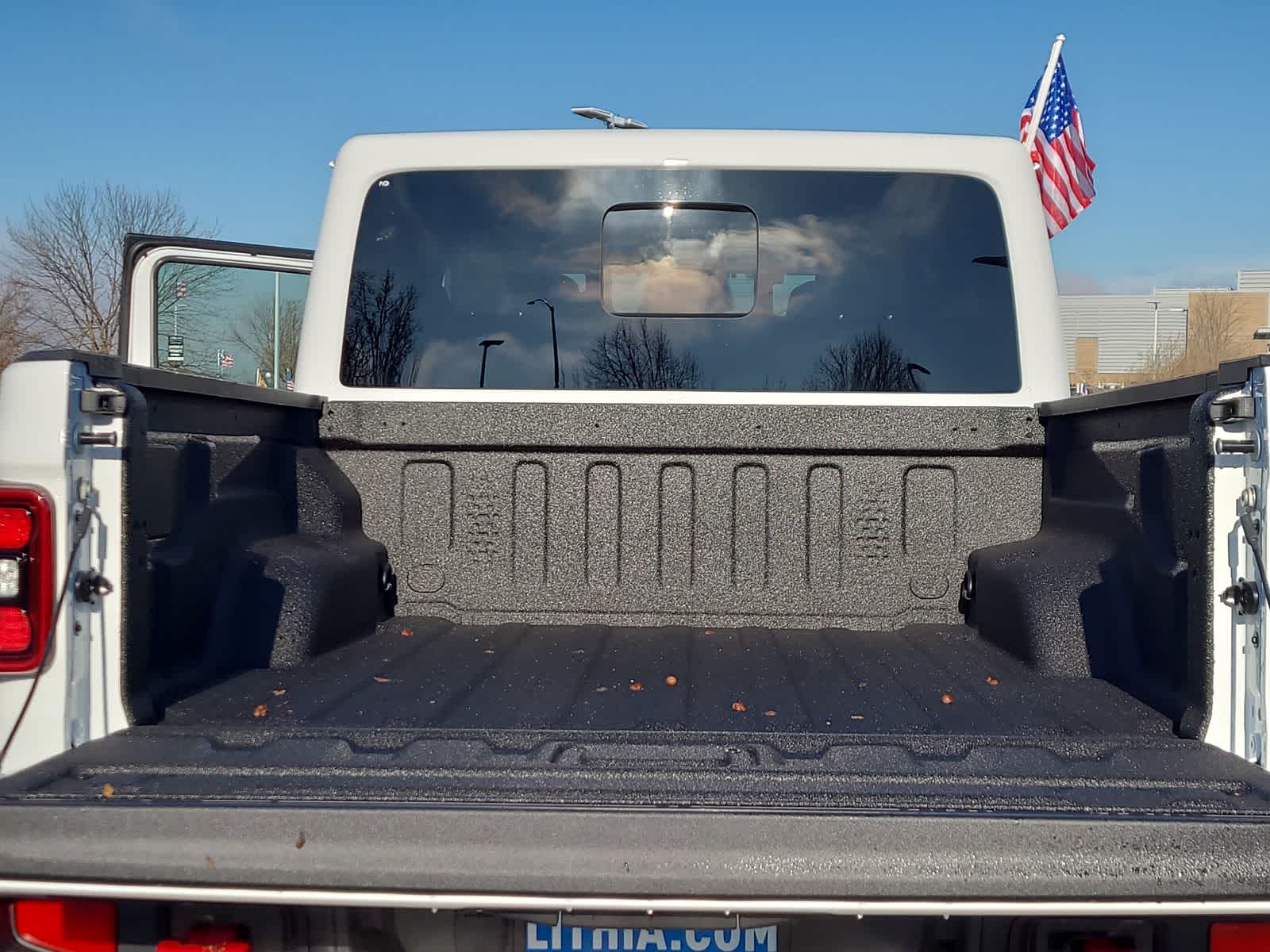 Thumbnail: 2026 Jeep Gladiator - 27