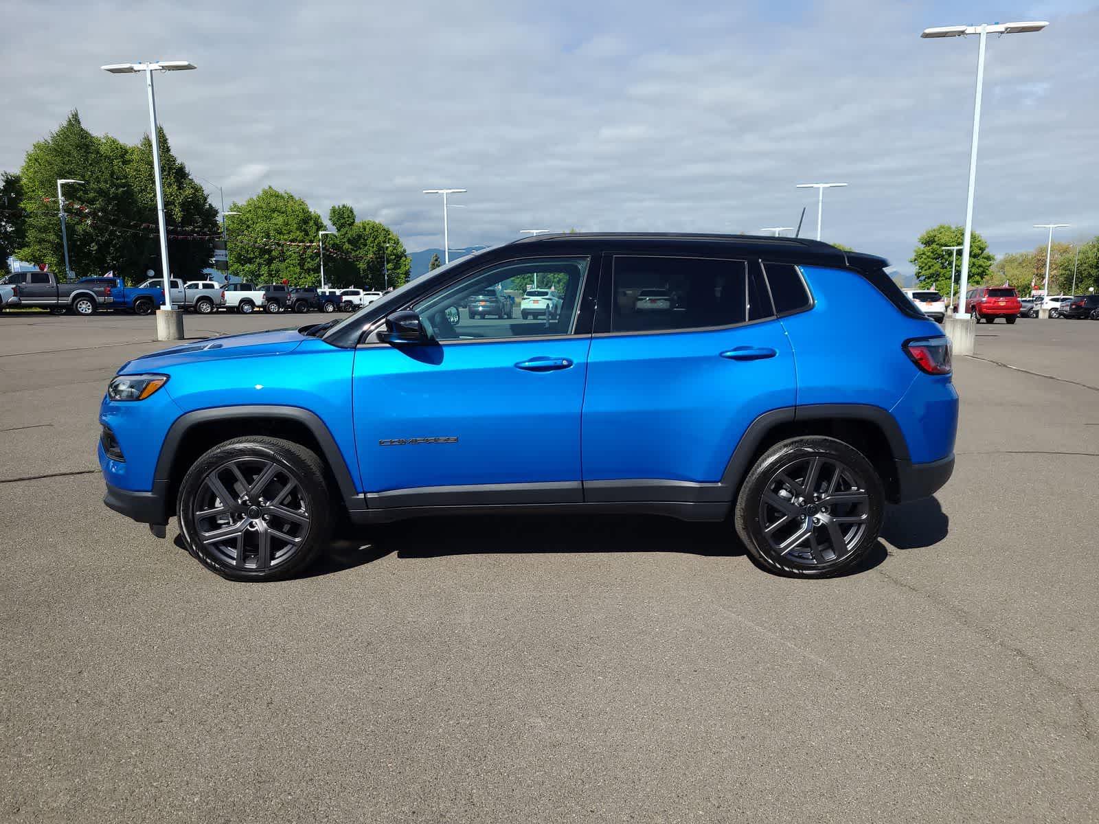 Thumbnail: 2025 Jeep Compass - 11
