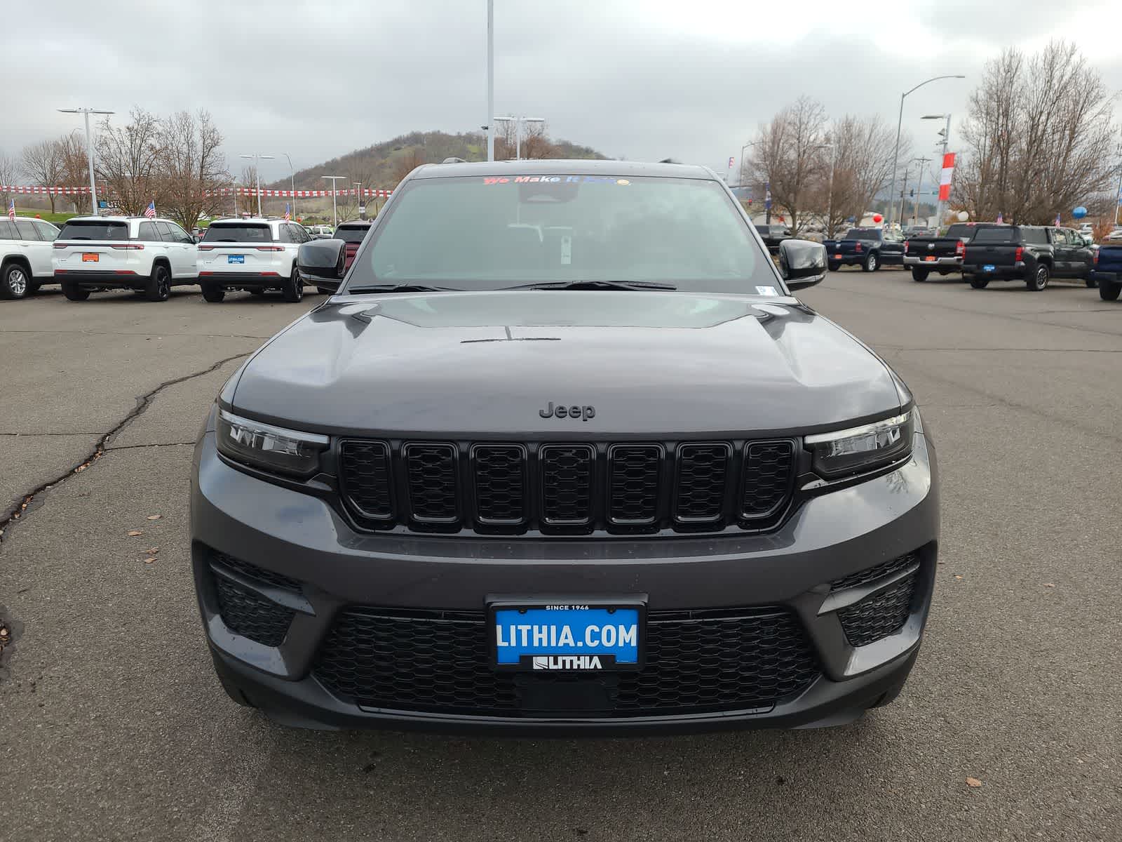 Thumbnail: 2025 Jeep Grand Cherokee - 14