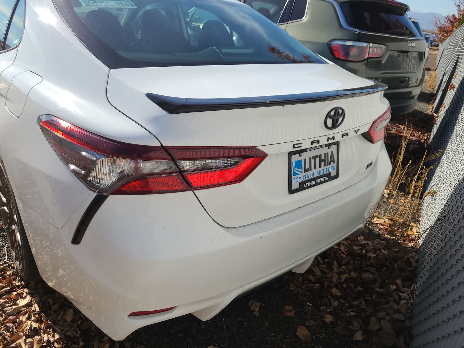 2023 Toyota Camry SE photo 4