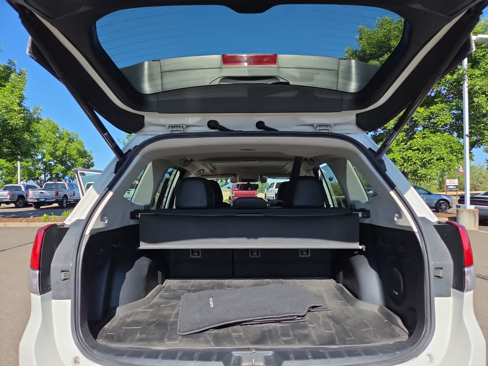 Thumbnail: 2020 Subaru Forester - 26