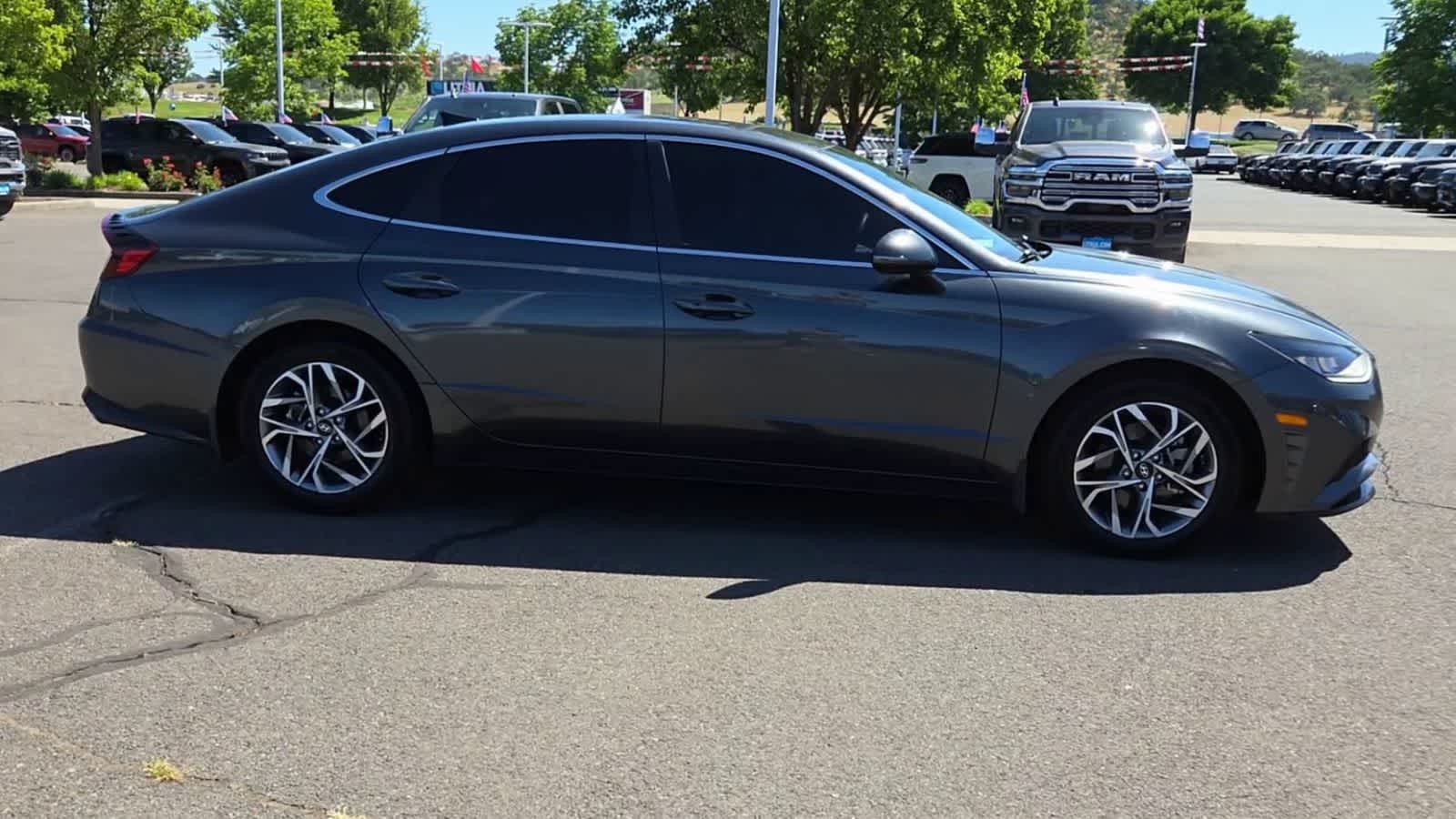 Thumbnail: 2023 Hyundai Sonata - 8