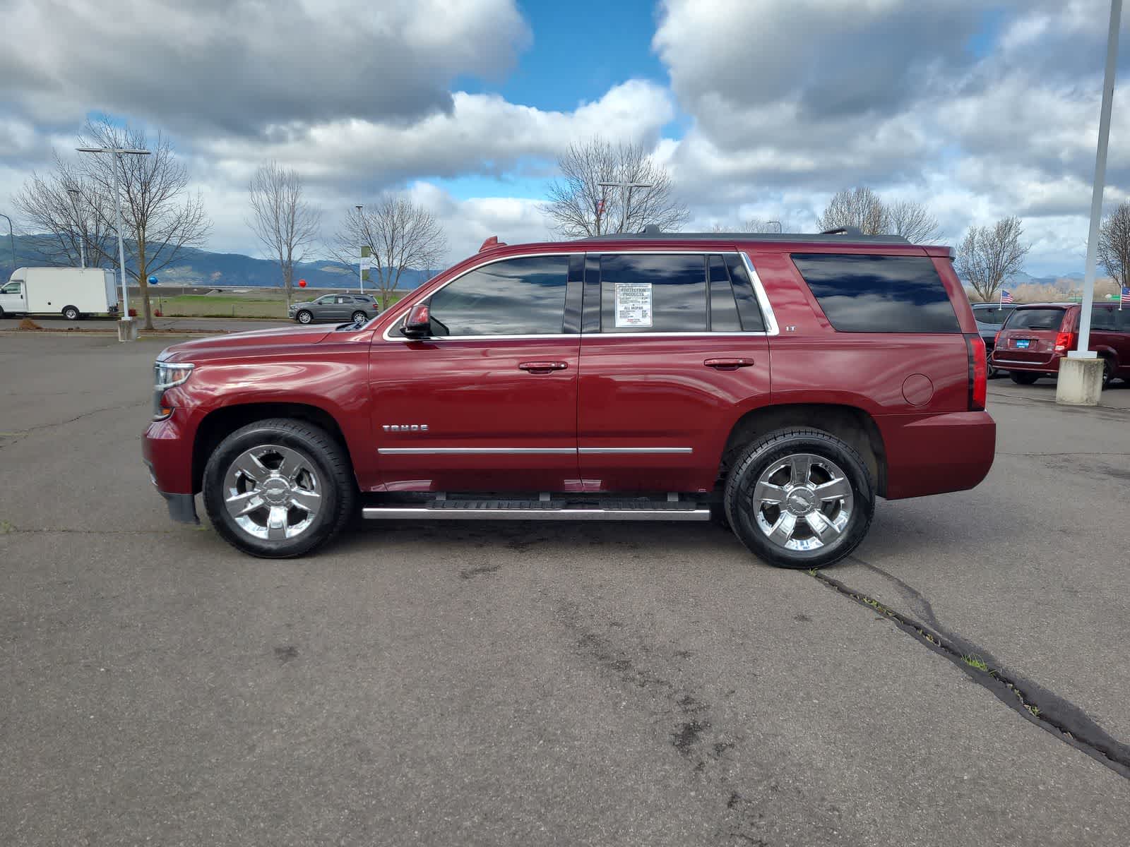 Thumbnail: 2017 Chevrolet Tahoe - 11