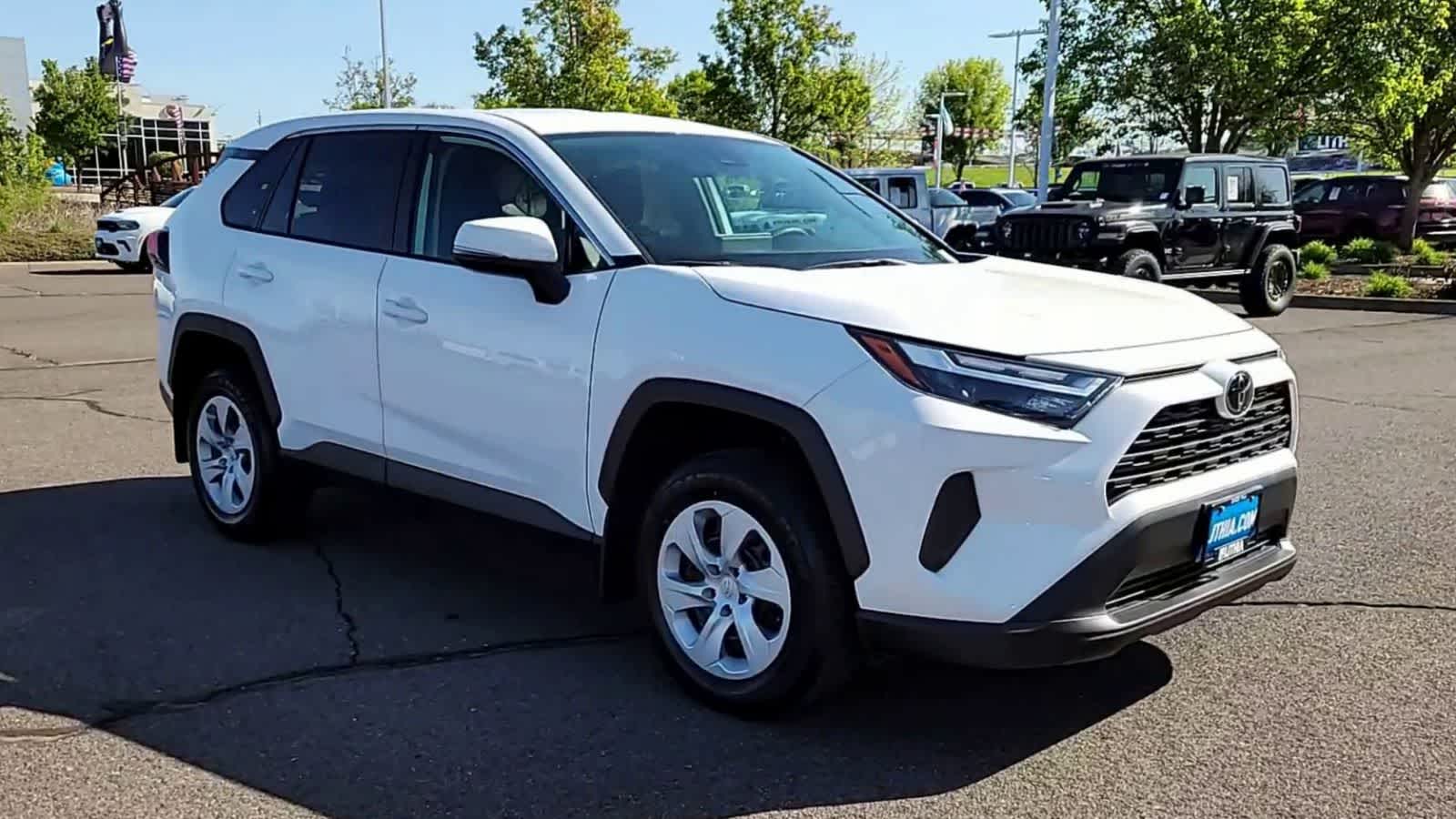Thumbnail: 2025 Toyota RAV4 - 2