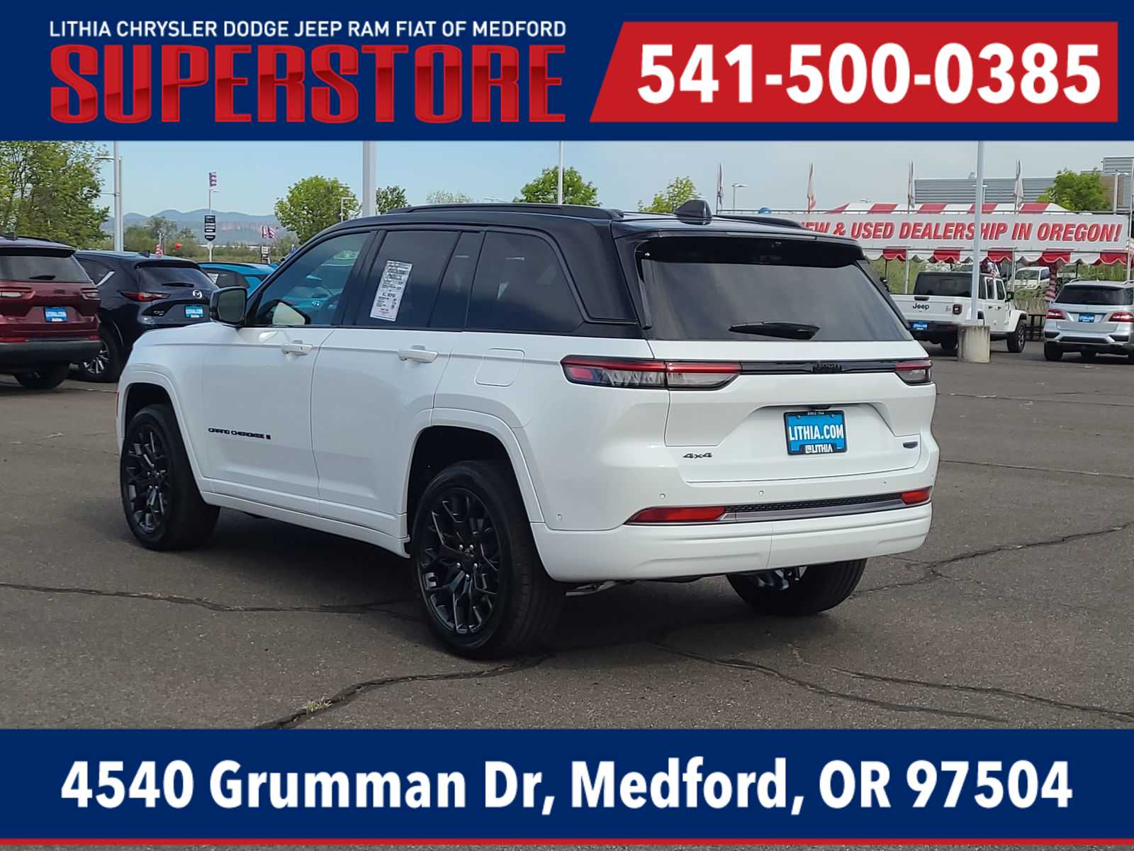Thumbnail: 2026 Jeep Grand Cherokee - 12