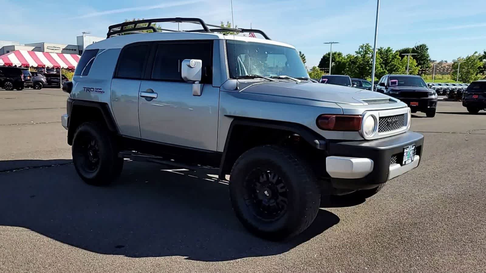 Used 2012 Toyota FJ Cruiser Base with VIN JTEBU4BF4CK147285 for sale in Medford, OR