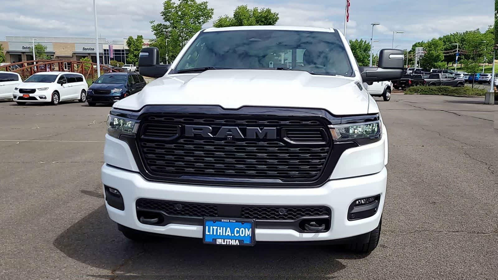 Thumbnail: 2025 RAM 1500 - 3