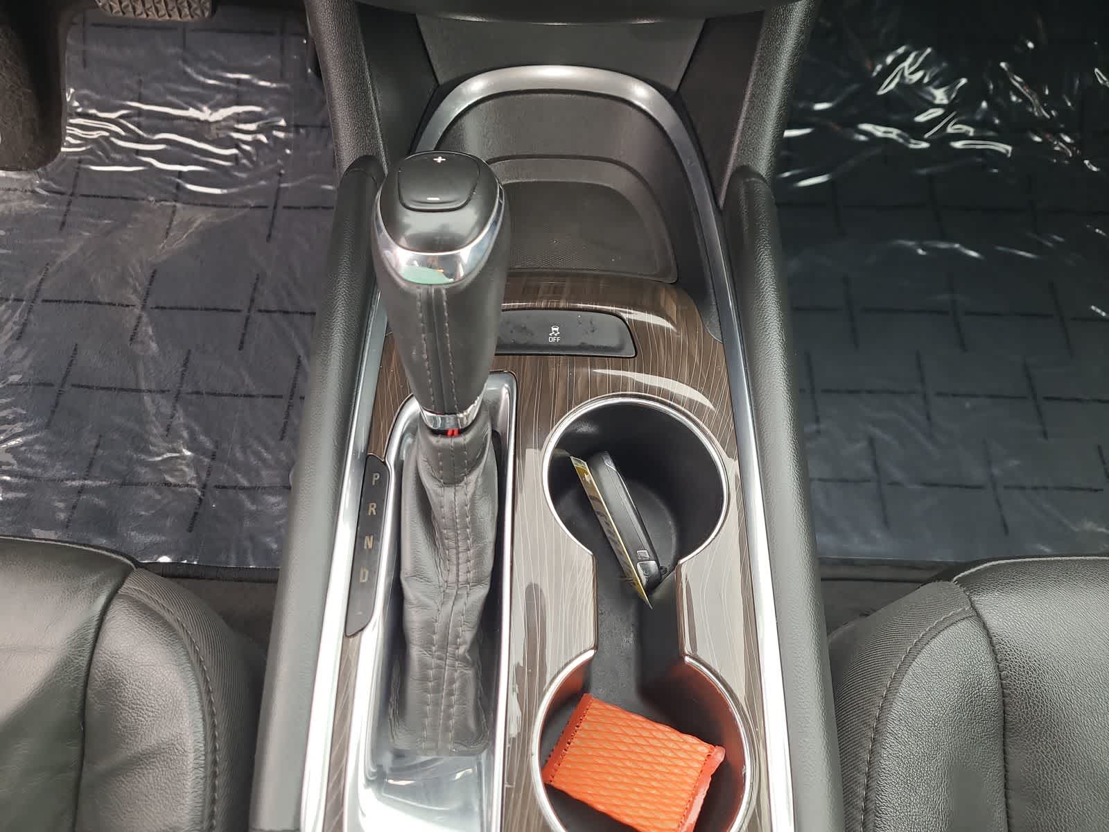 Thumbnail: 2020 Chevrolet Malibu - 25