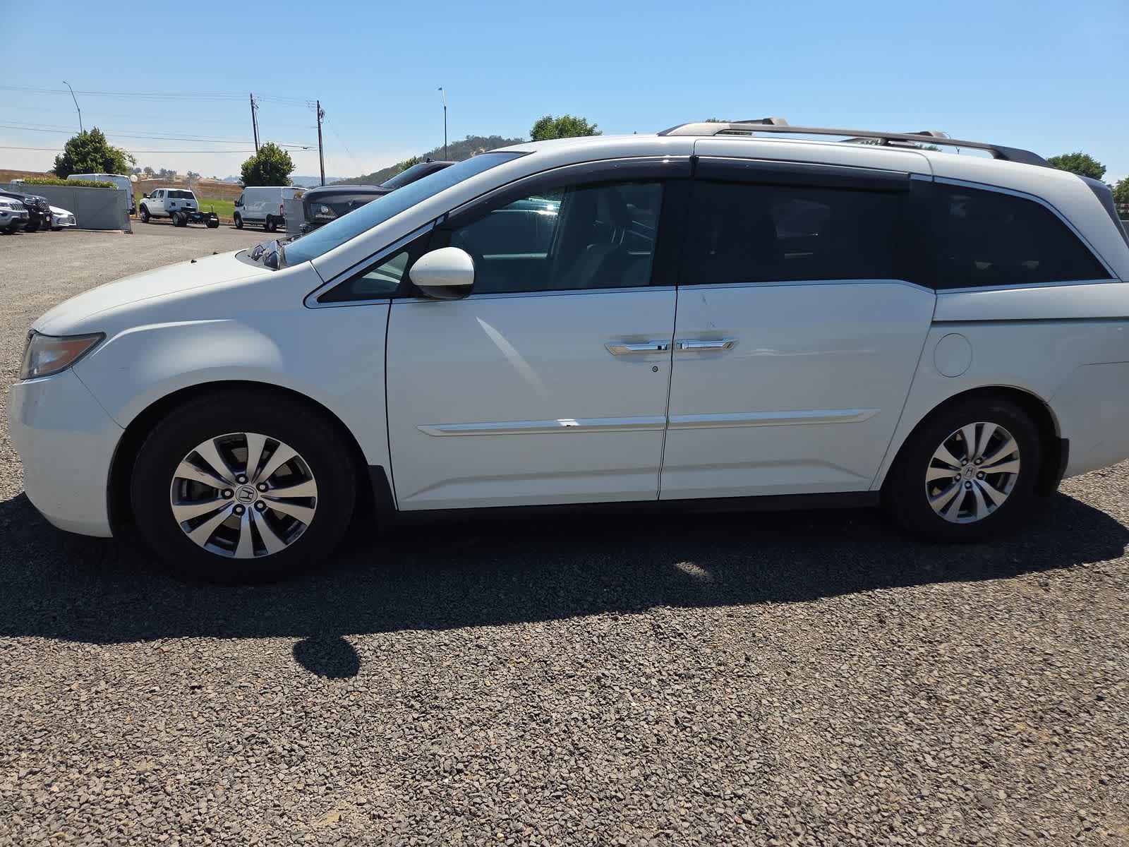 Thumbnail: 2014 Honda Odyssey - 2