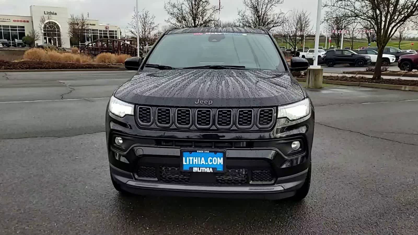 Thumbnail: 2026 Jeep Compass - 3