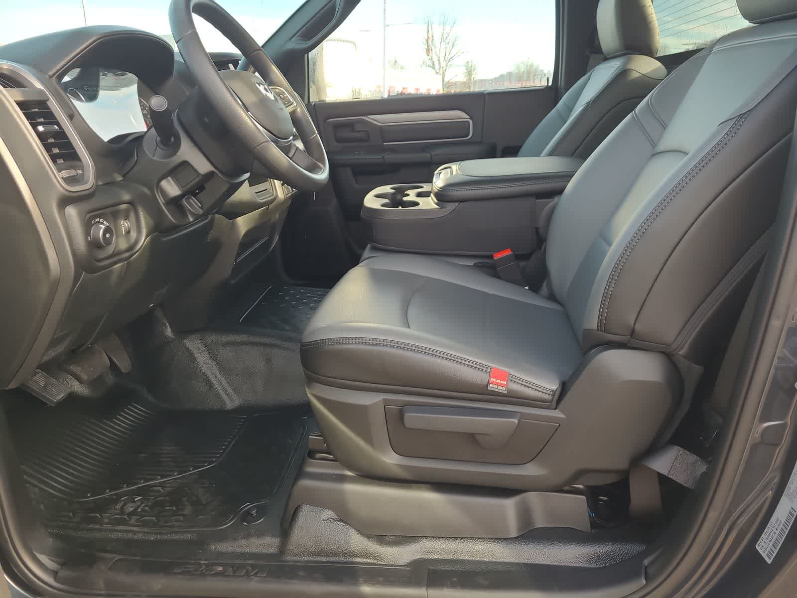 Thumbnail: 2026 RAM 5500 - 19