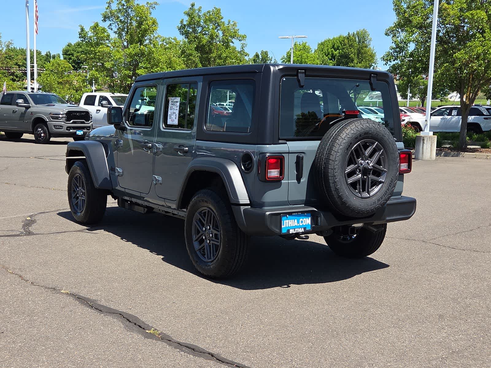 Thumbnail: 2026 Jeep Wrangler - 12