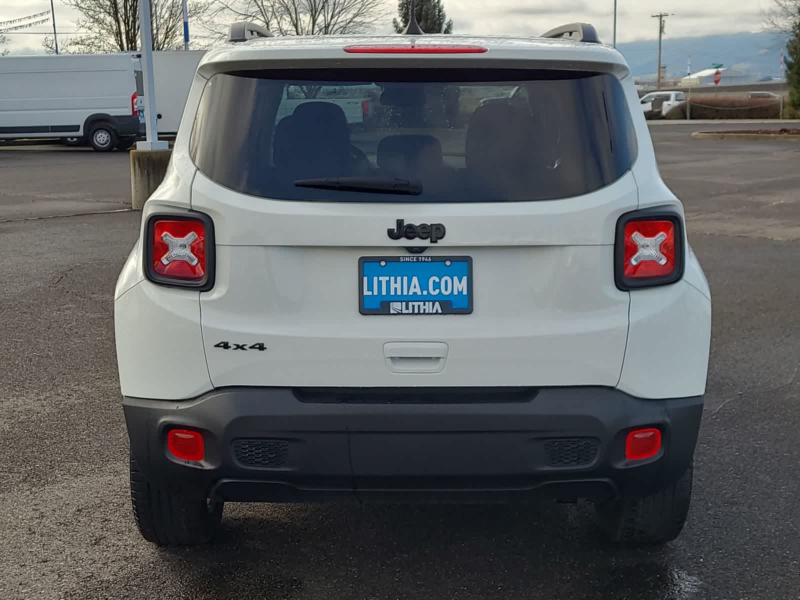 Thumbnail: 2023 Jeep Renegade - 13