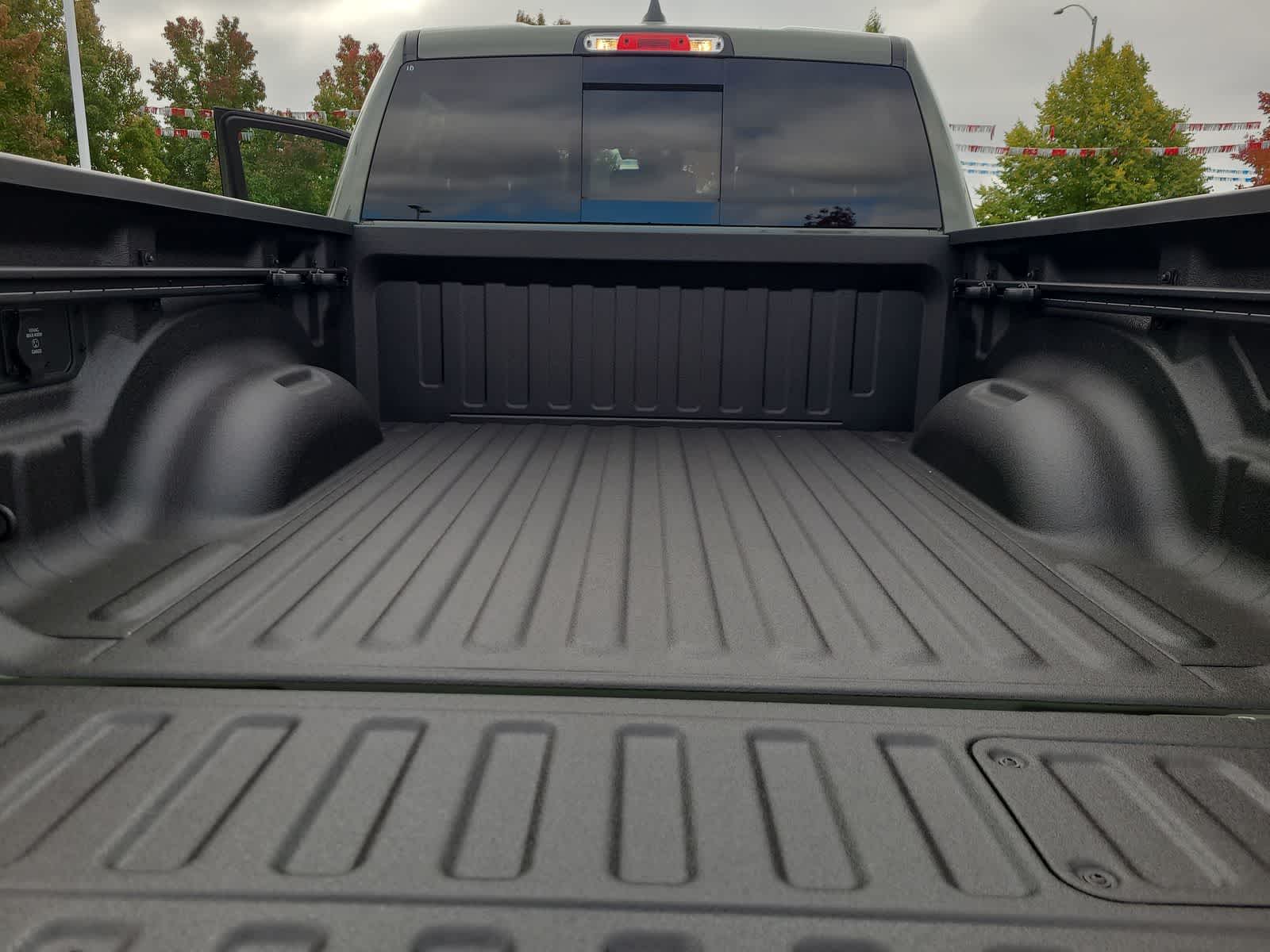 Thumbnail: 2026 RAM 1500 - 27