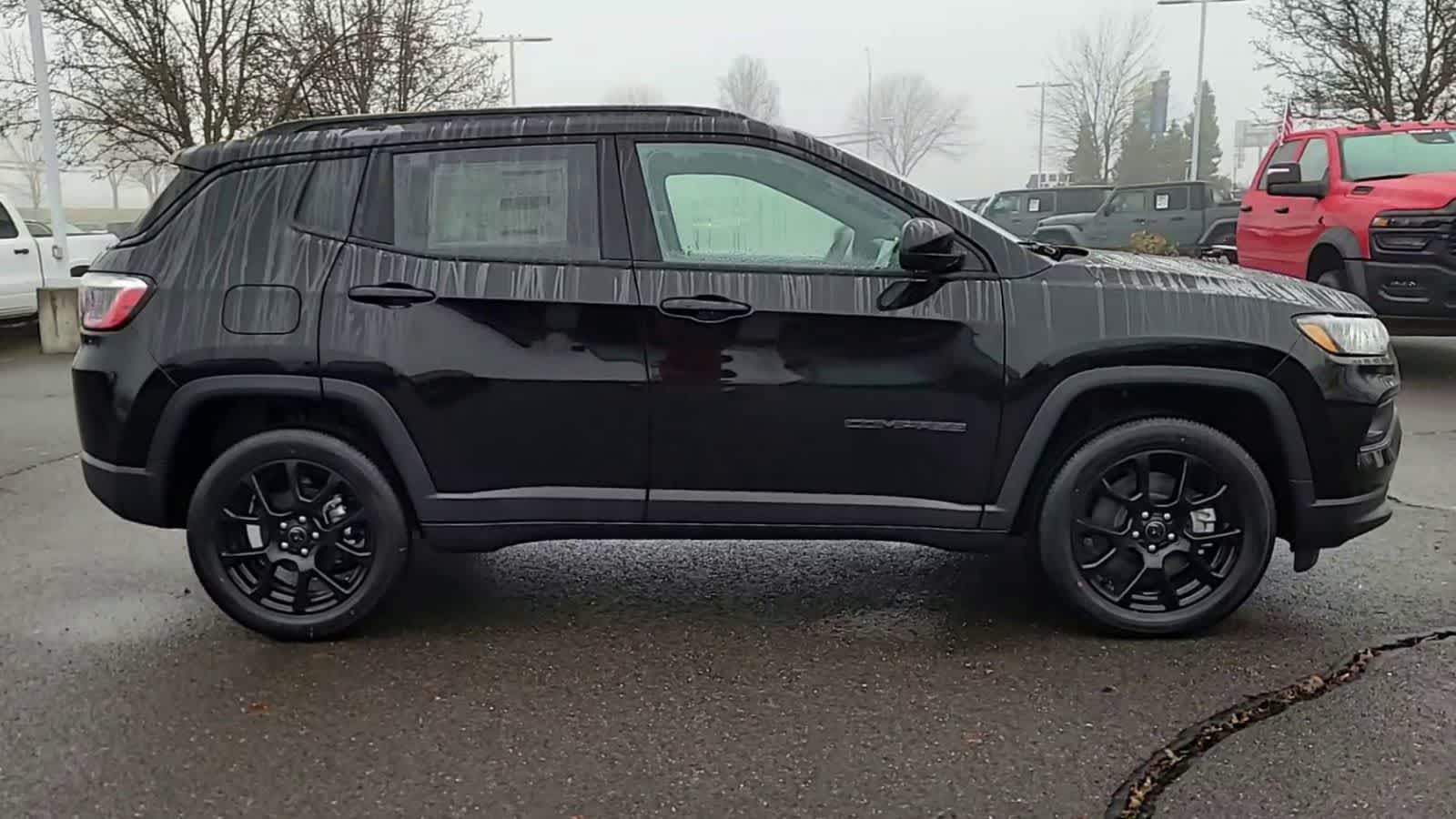 Thumbnail: 2026 Jeep Compass - 9