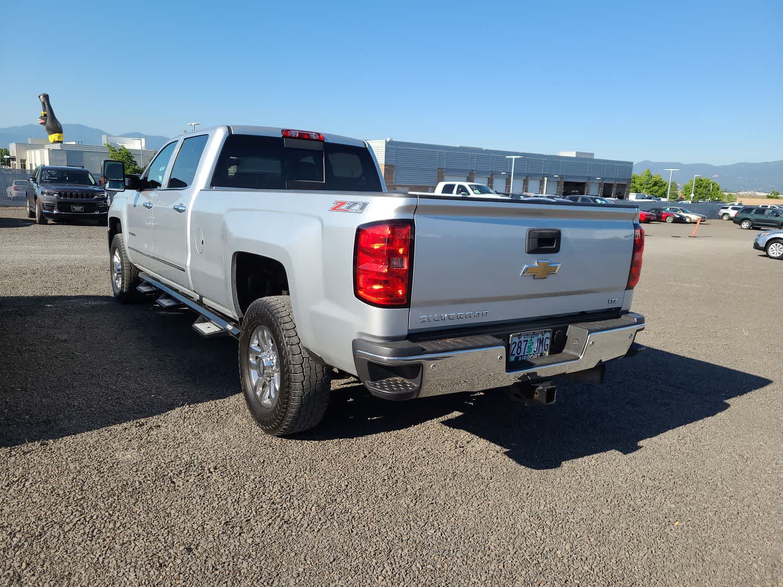 Thumbnail: 2016 Chevrolet Silverado 3500 - 3