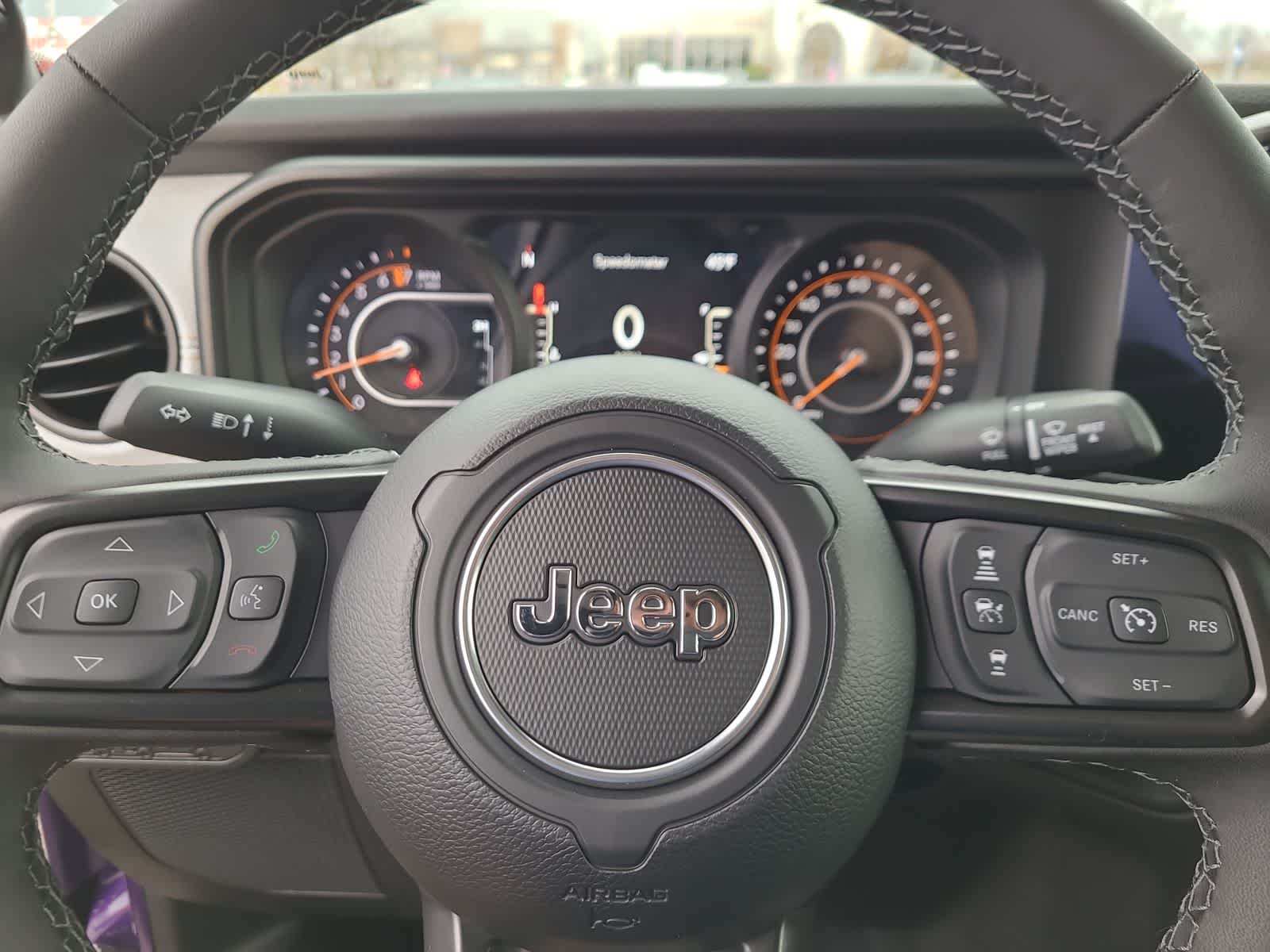 Thumbnail: 2026 Jeep Gladiator - 23