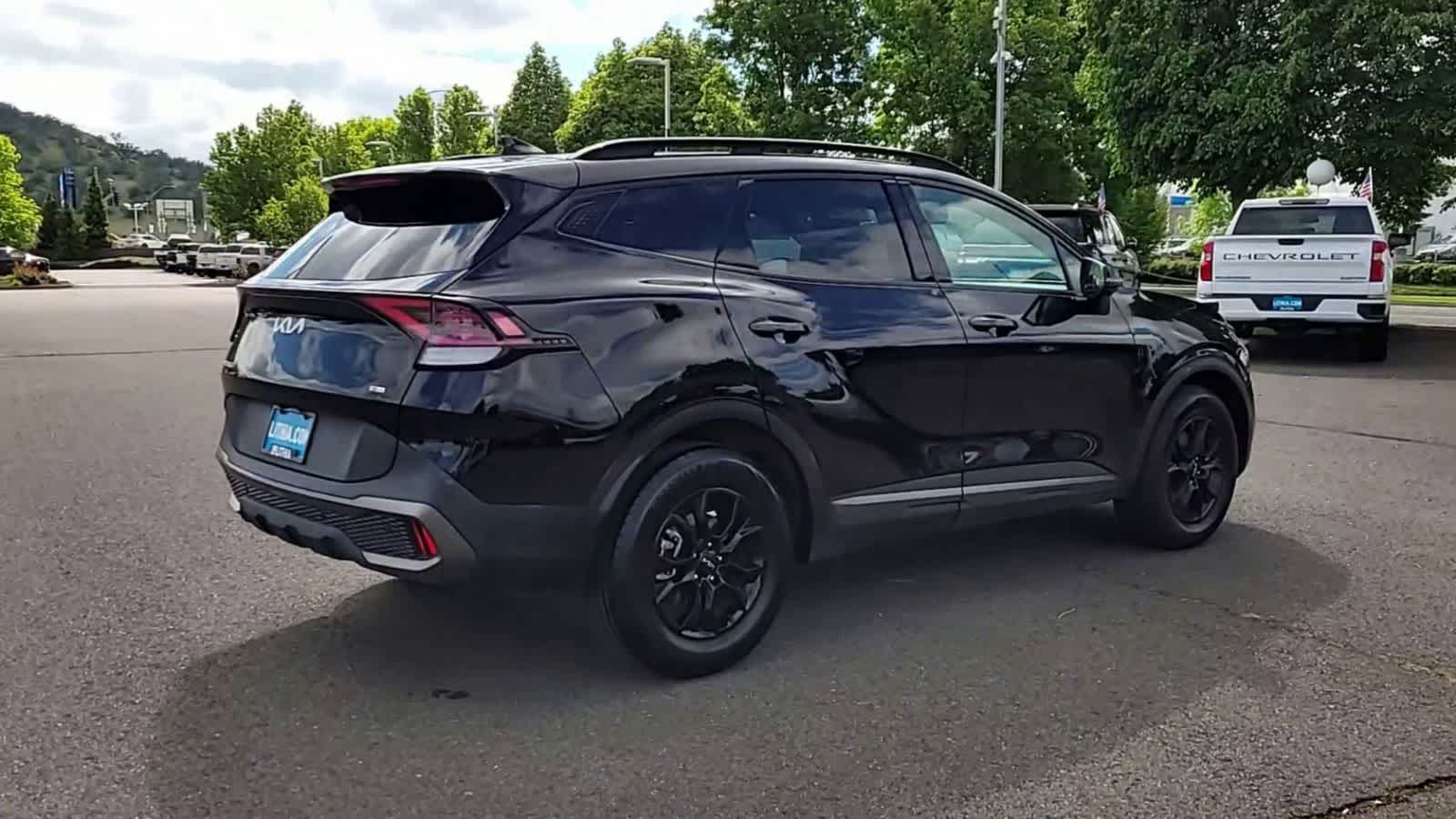 Thumbnail: 2023 Kia Sportage - 8