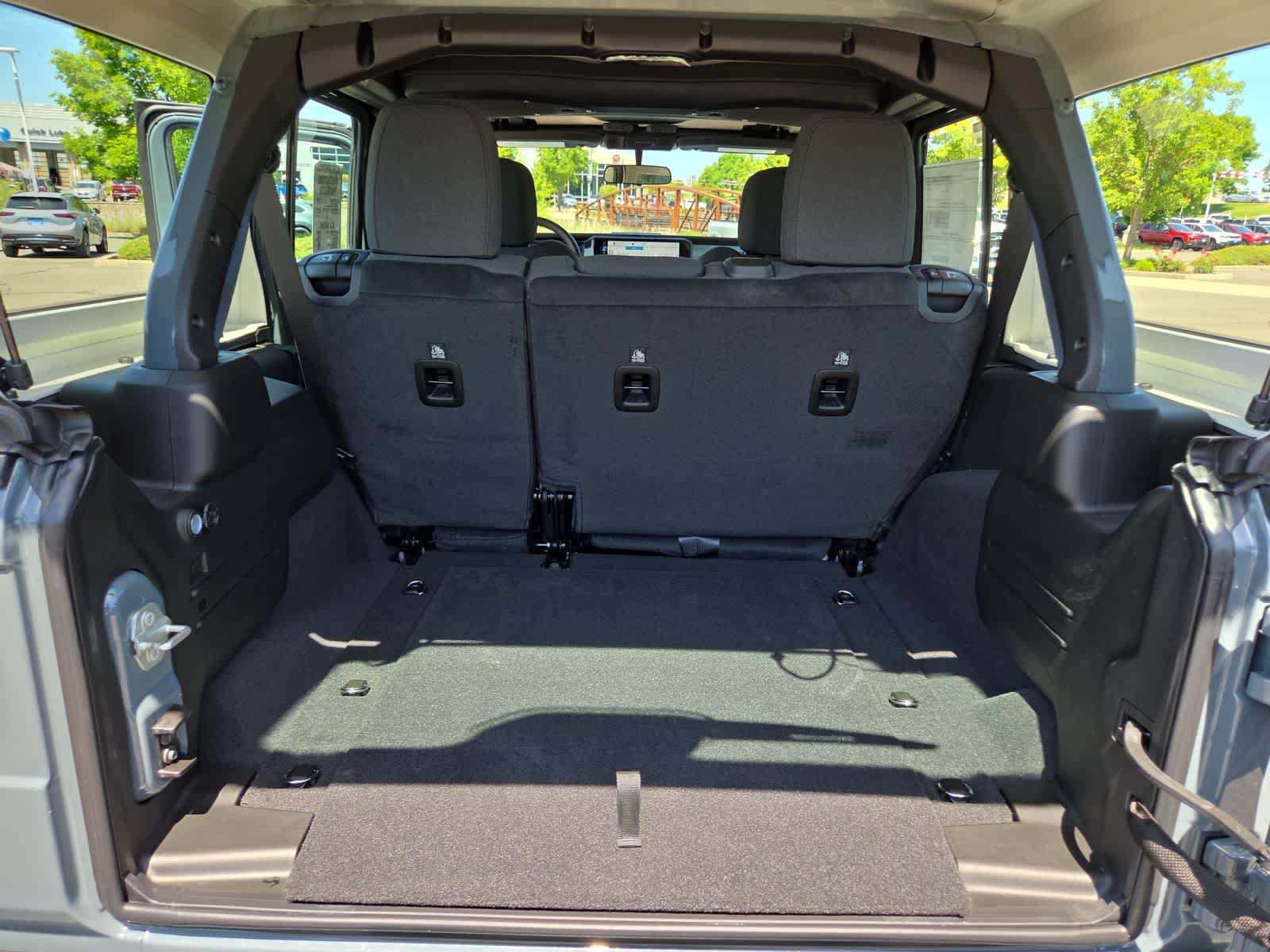 Thumbnail: 2026 Jeep Wrangler - 27