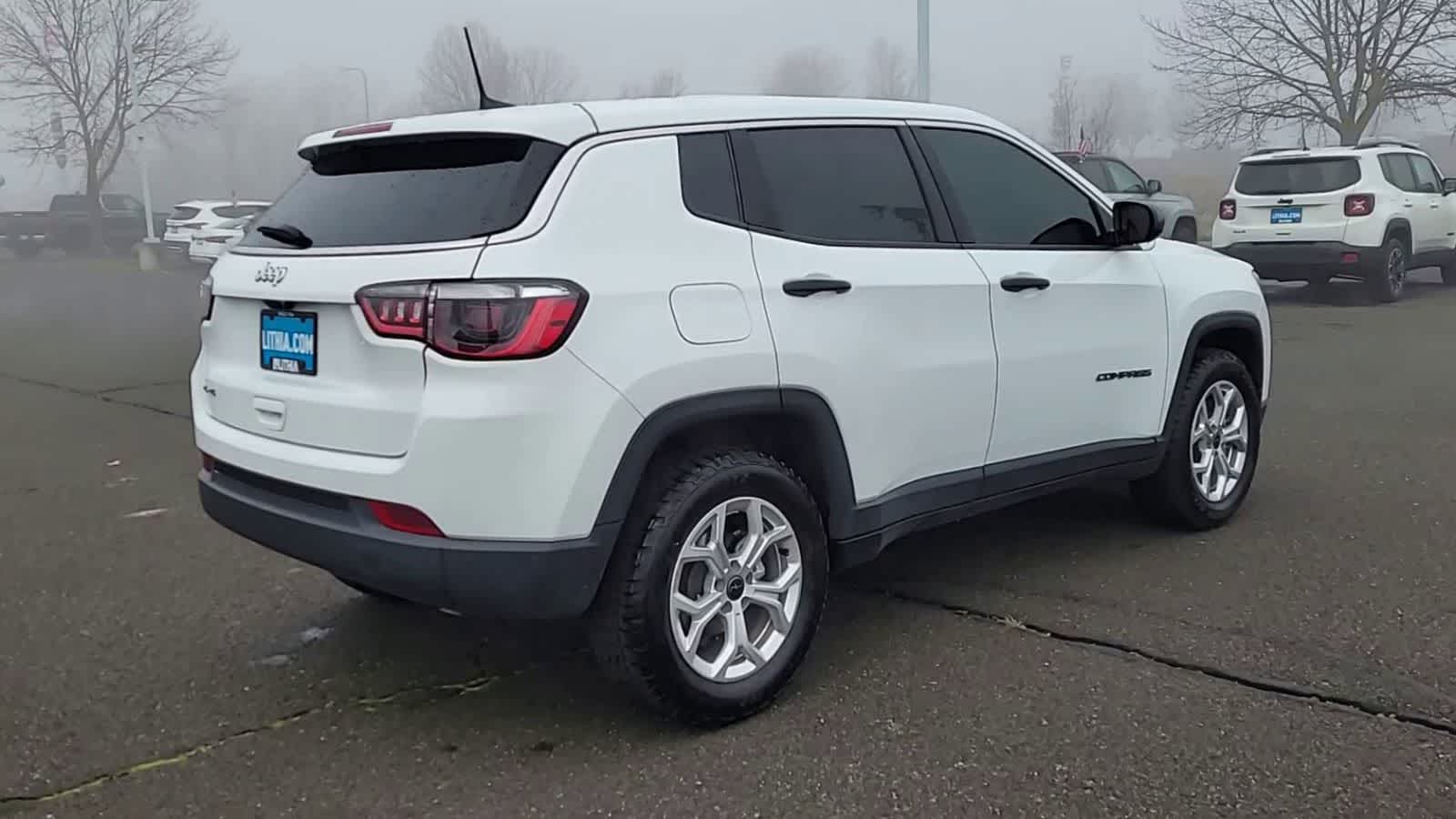 Thumbnail: 2025 Jeep Compass - 8