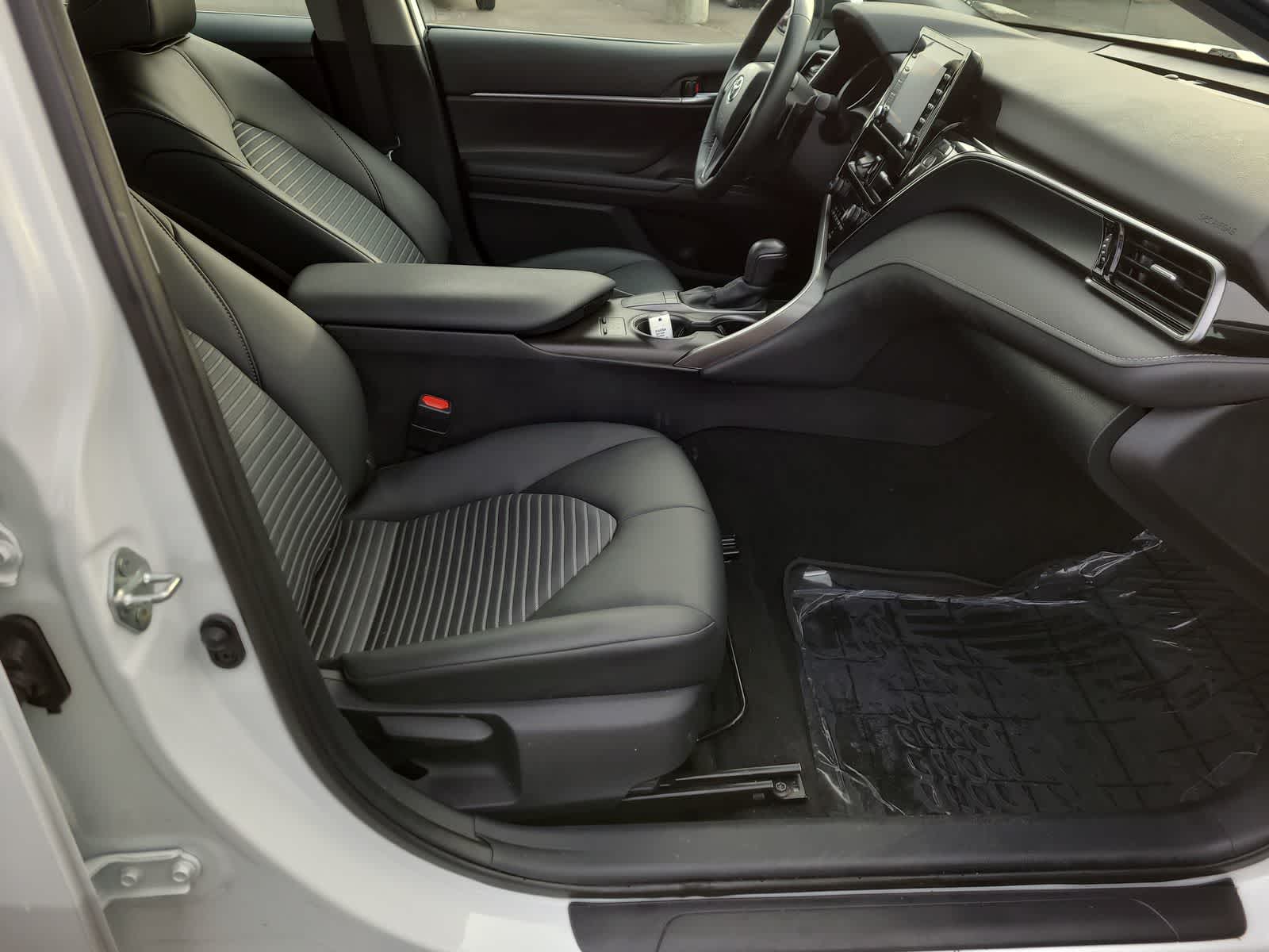 Thumbnail: 2024 Toyota Camry - 22