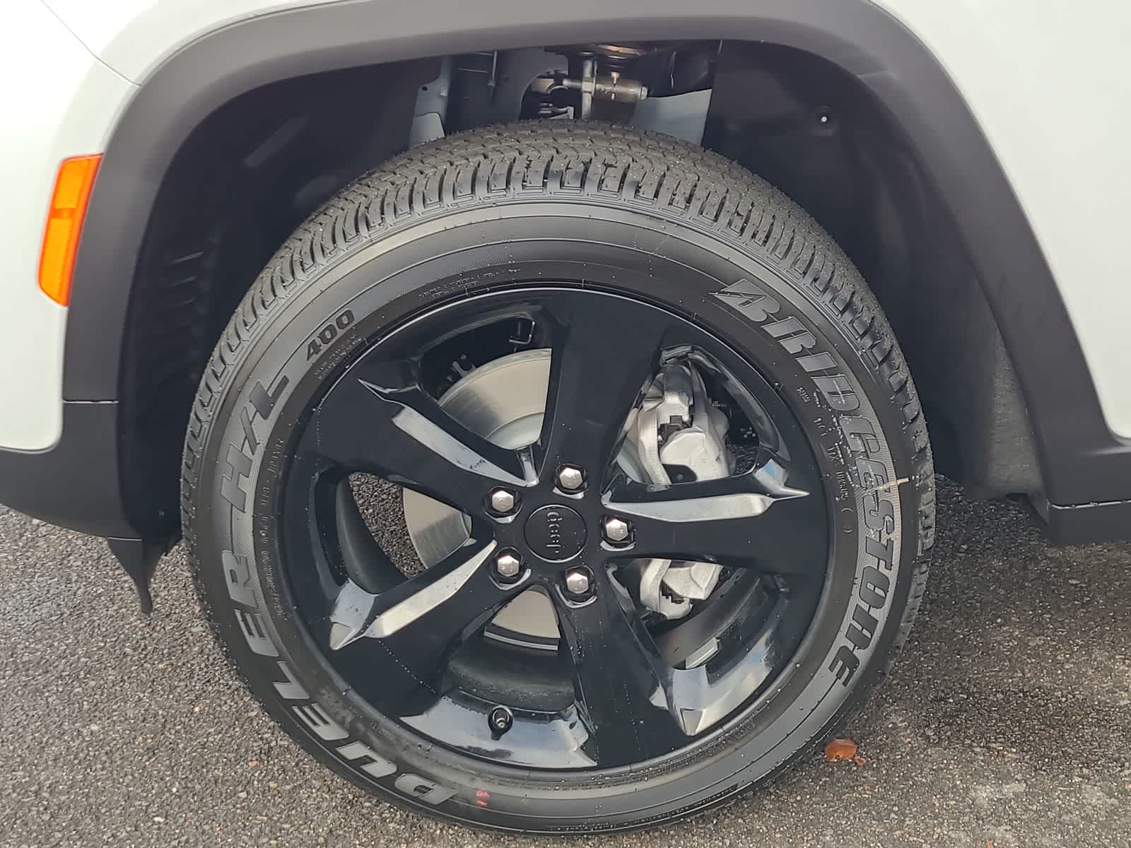 Thumbnail: 2025 Jeep Grand Cherokee - 16