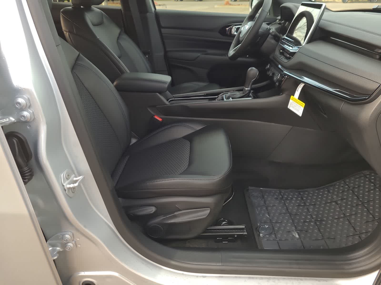 Thumbnail: 2026 Jeep Compass - 22