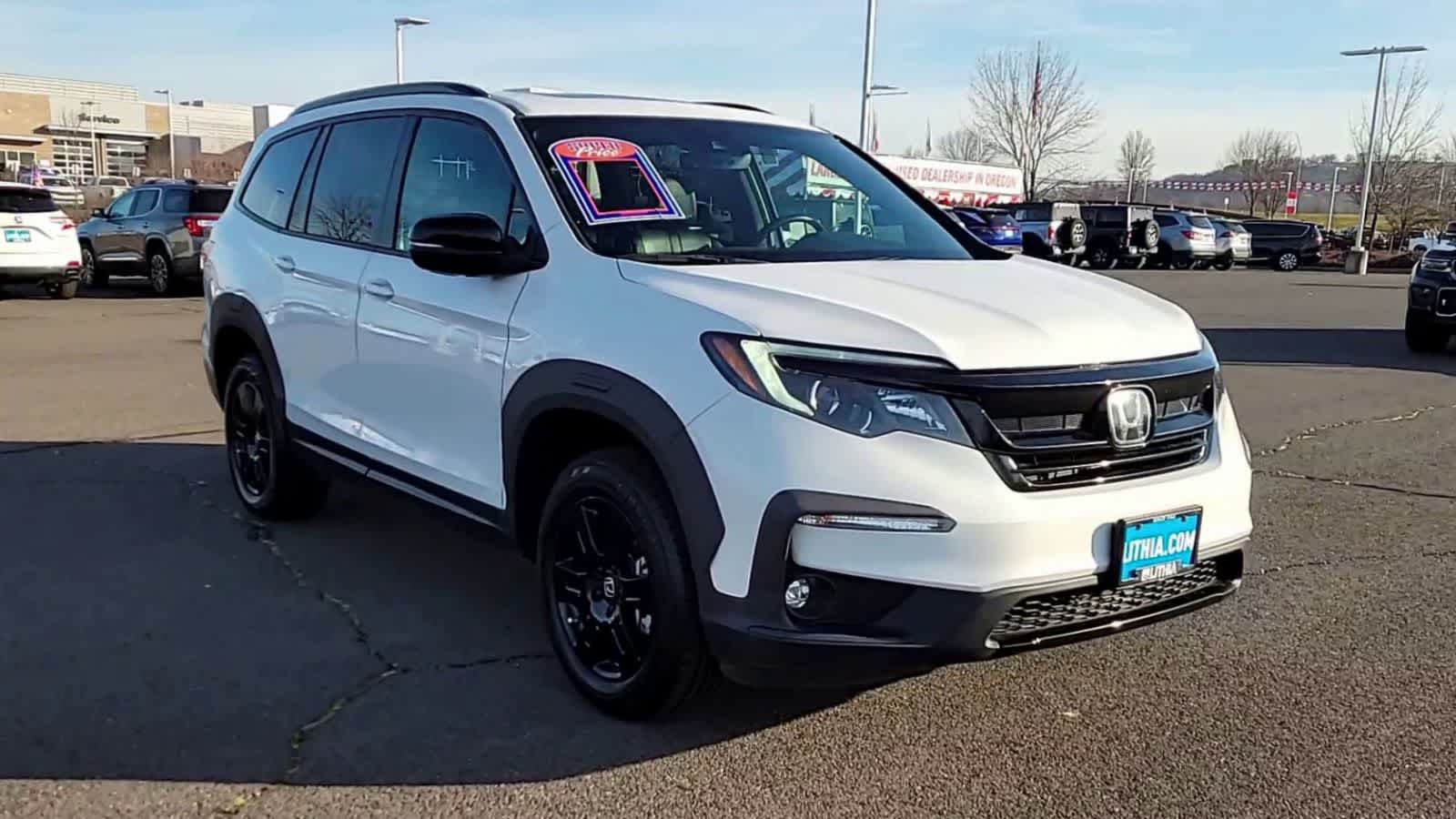 Thumbnail: 2022 Honda Pilot - 2