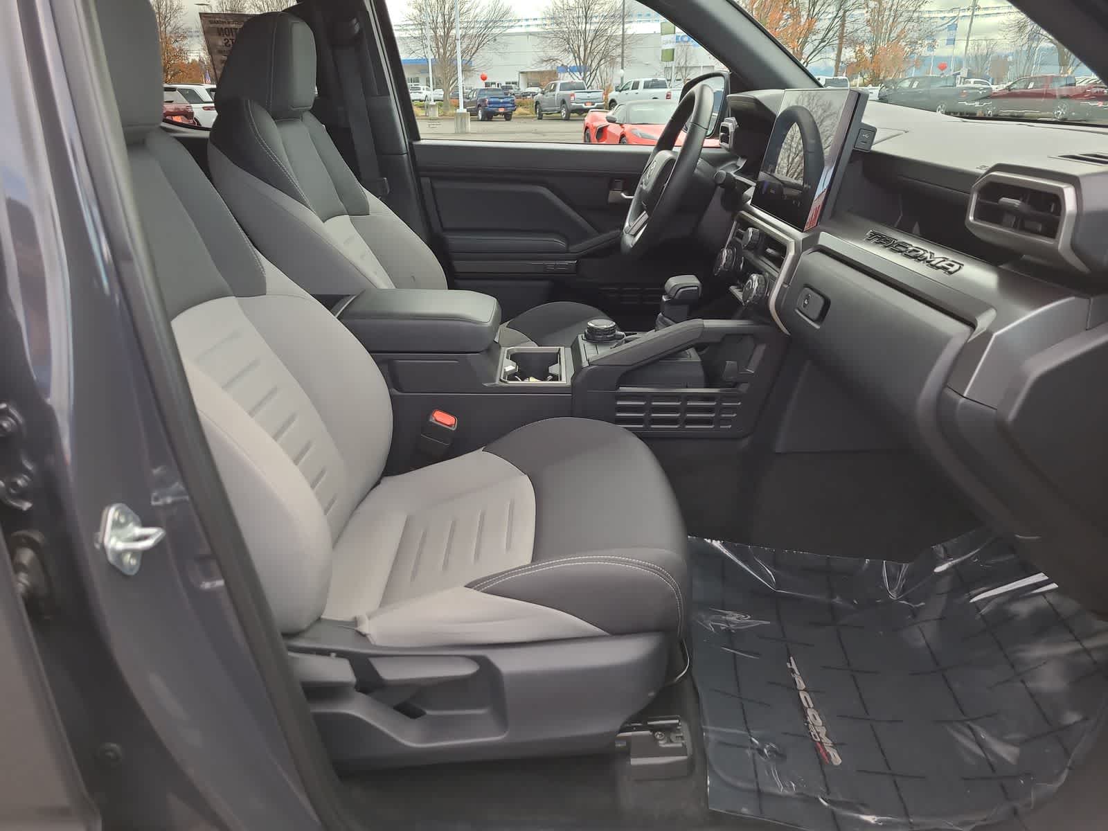 Thumbnail: 2024 Toyota Tacoma - 22