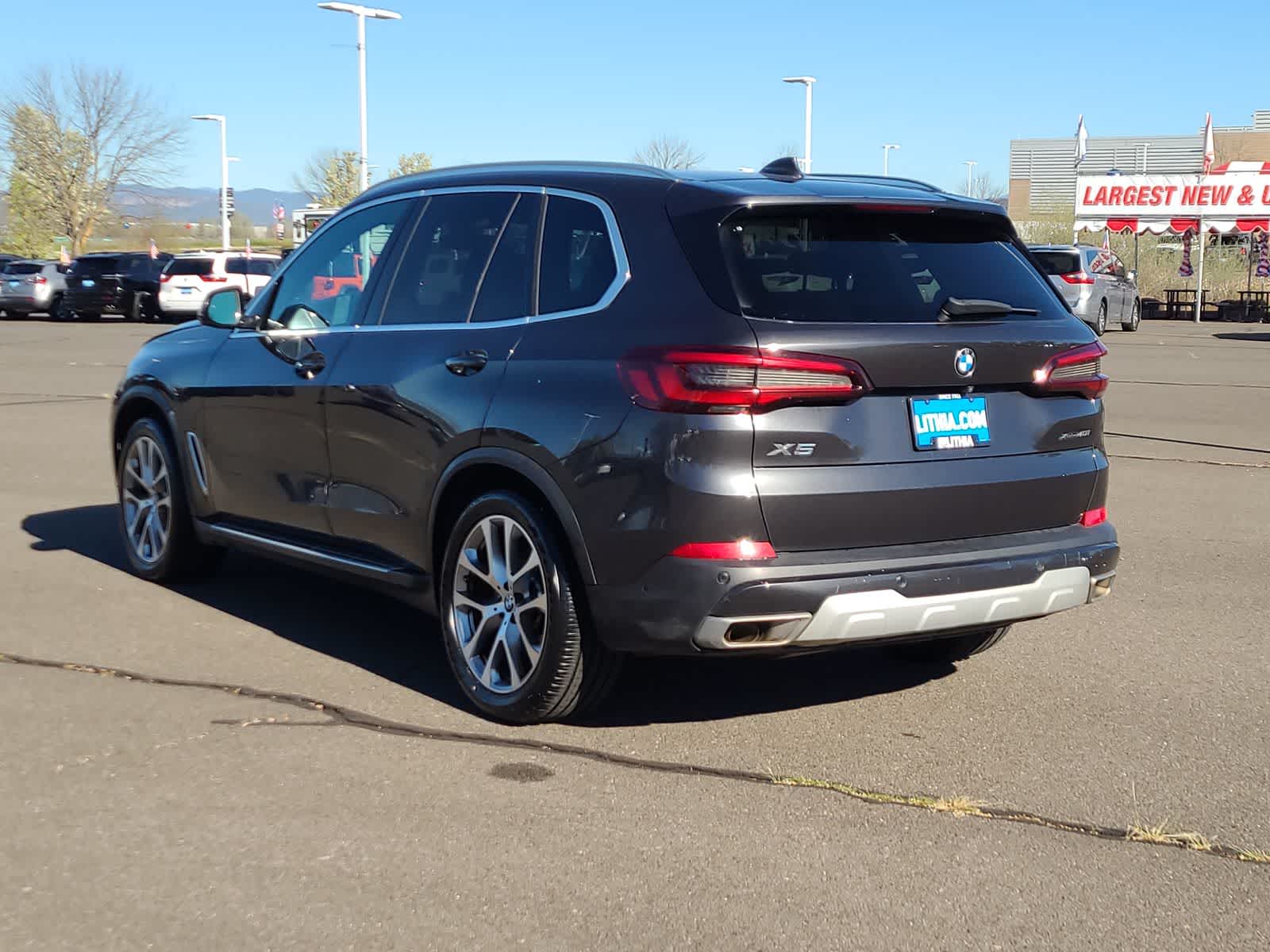 Thumbnail: 2023 BMW X5 - 12