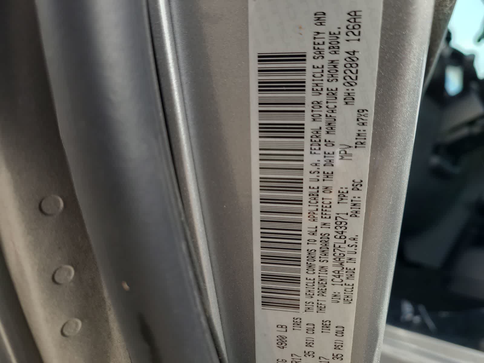 Thumbnail: 2015 Jeep Wrangler - 29