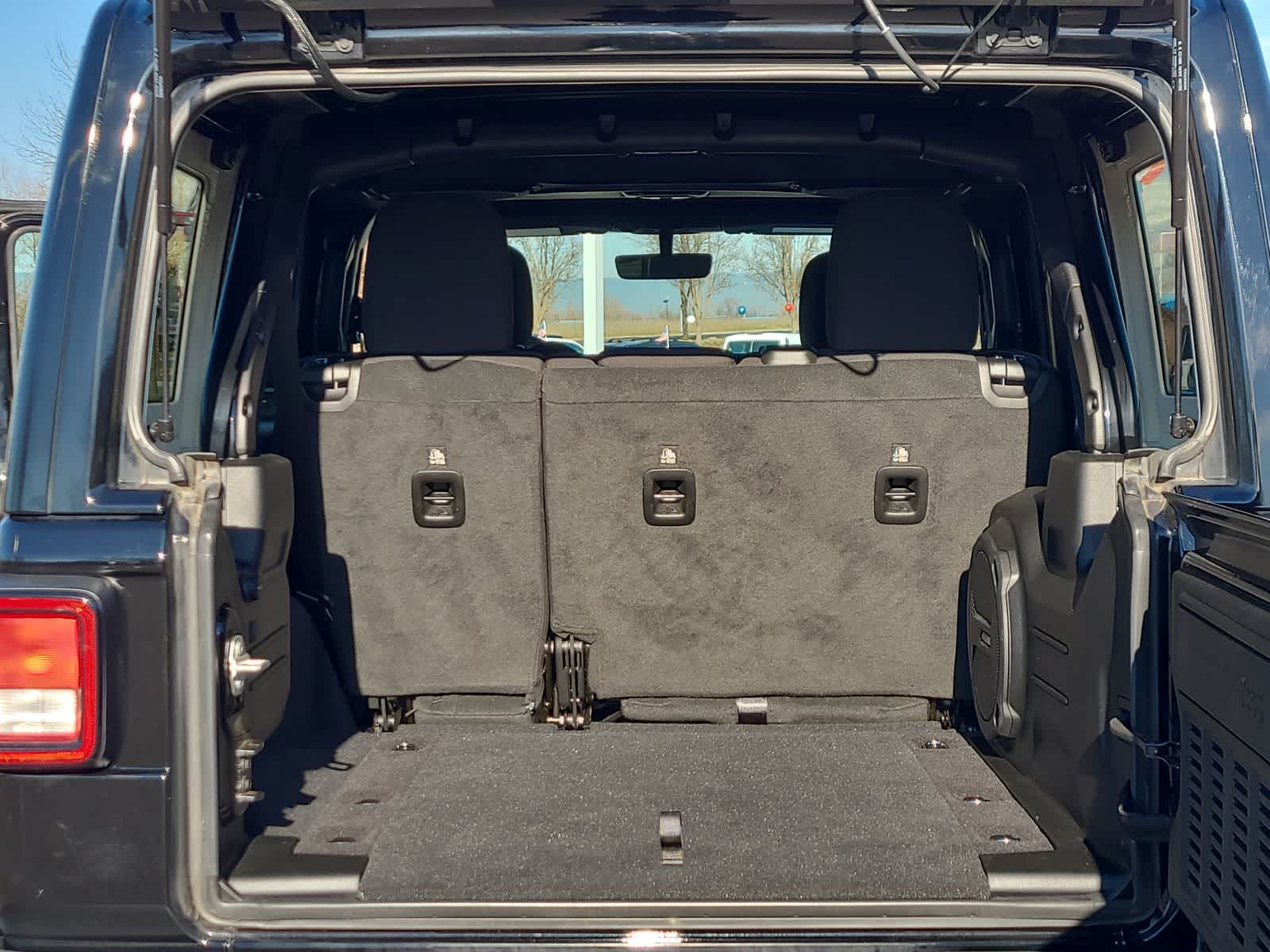 Thumbnail: 2023 Jeep Wrangler - 27